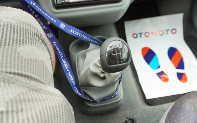 Renault Twingo cena 3500 przebieg: 226000, rok produkcji 2007 z Katowice małe 529